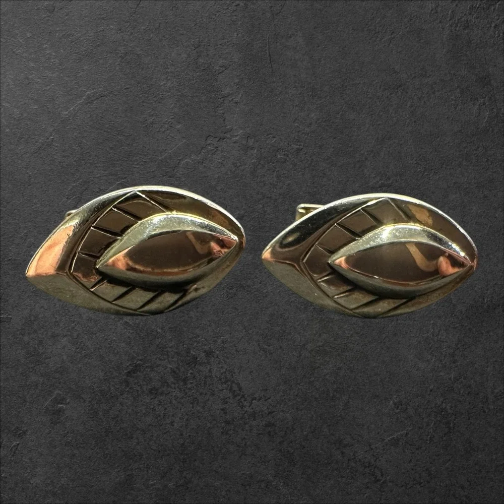Unbranded vintage cufflinks